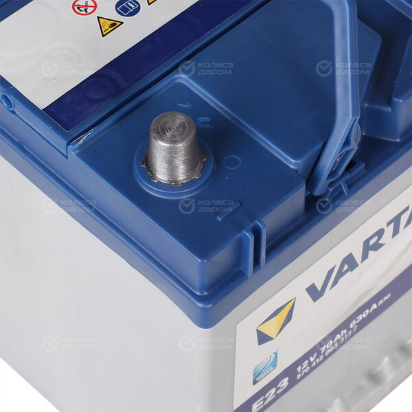 Автомобильный аккумулятор Varta Blue Dynamic 570 412 063 70 Ач обратная полярность D26L в Сарапуле