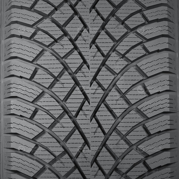 Шина Nokian Tyres Hakkapeliitta R5 SUV 255/55 R20 110R в Москве