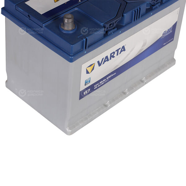 Автомобильный аккумулятор Varta Blue Dynamic 595 404 083 95 Ач обратная полярность D31L в Магнитогорске