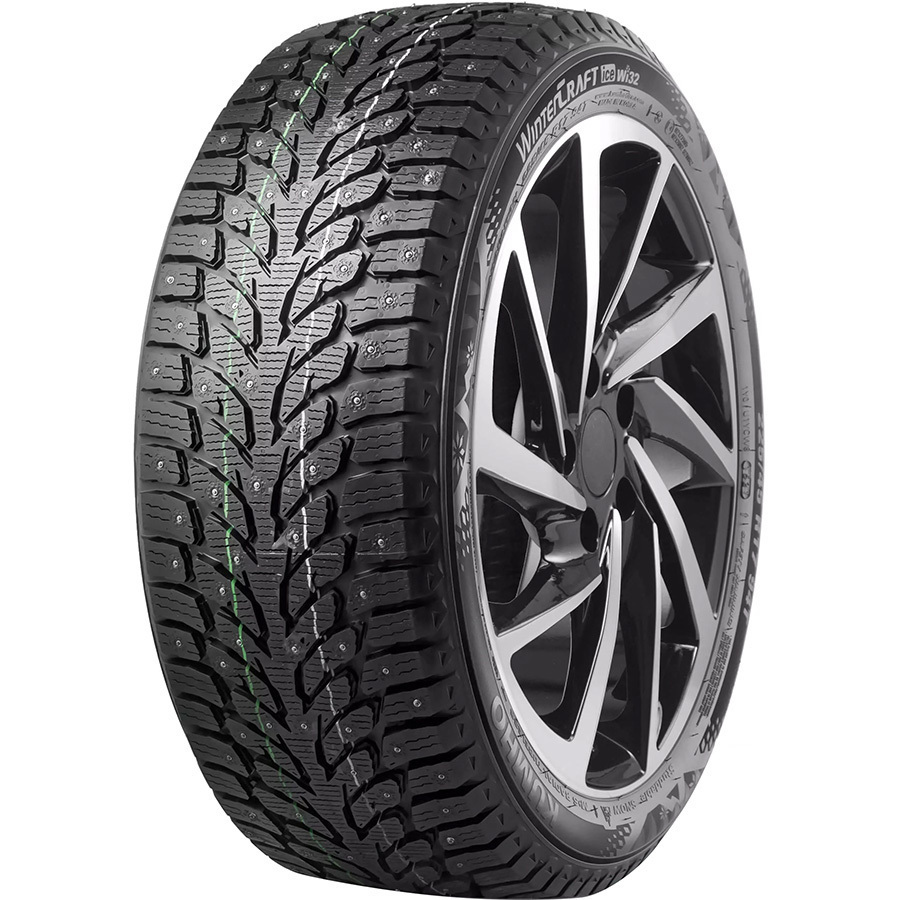 Автомобильная шина Kumho WI32 235/55 R18 104T Шипованные
