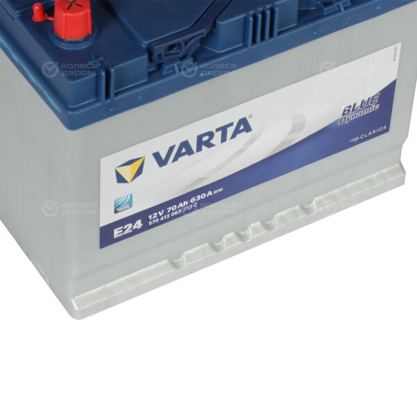 Автомобильный аккумулятор Varta Blue Dynamic 570 413 063 70 Ач прямая полярность D26R в Южноуральске
